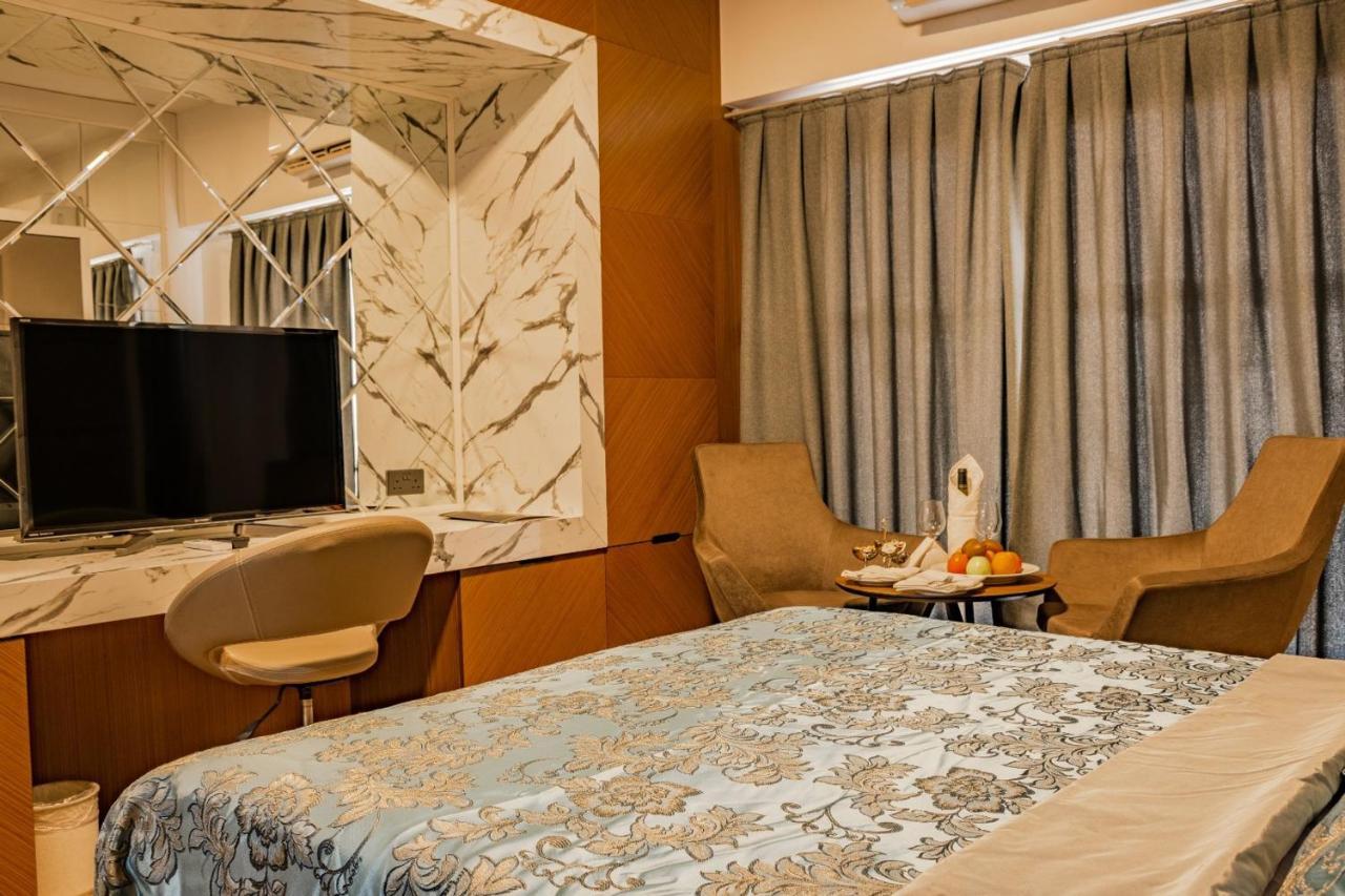 Novel Centre Point Hotel ファマグスタ エクステリア 写真