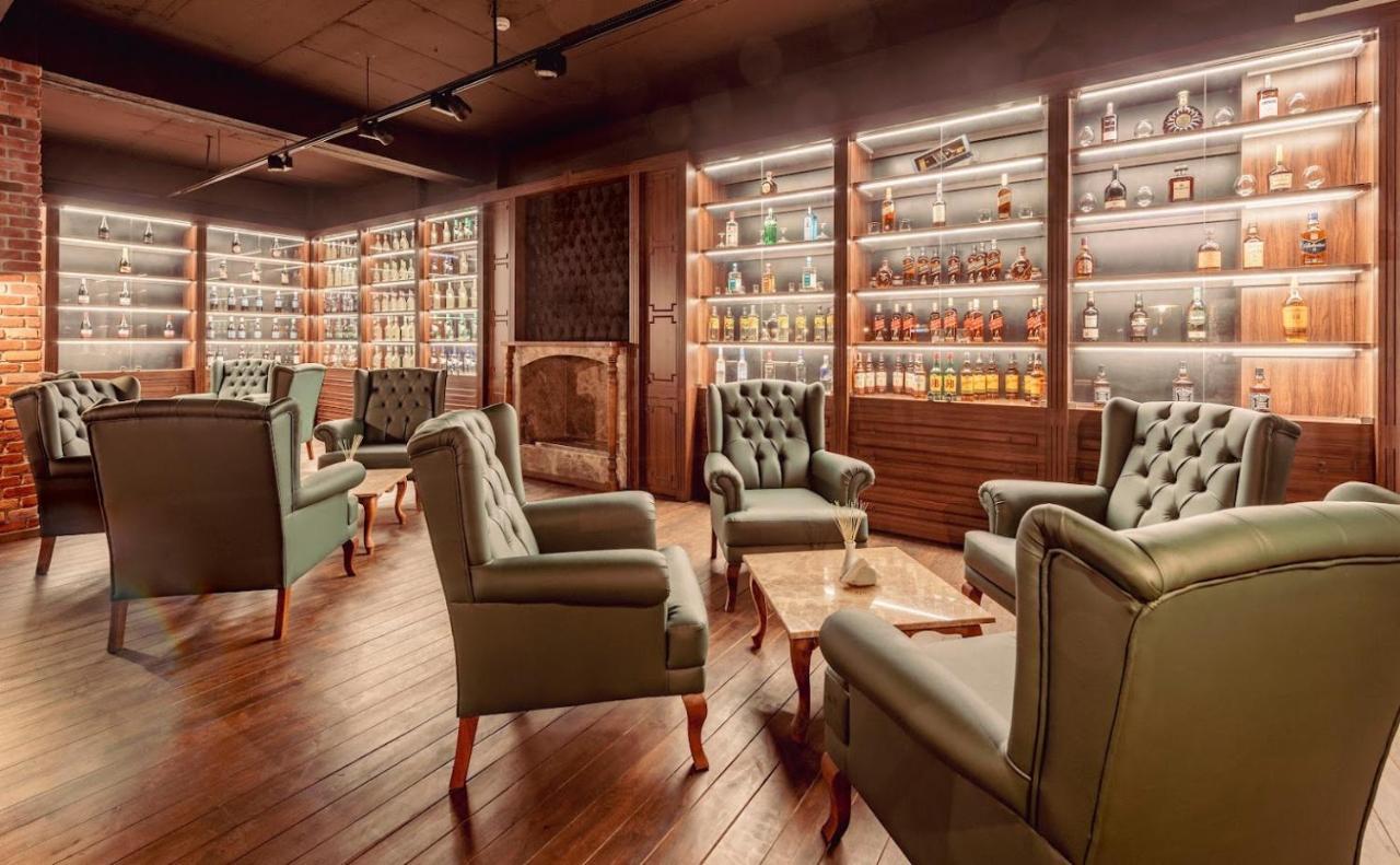 Novel Centre Point Hotel ファマグスタ エクステリア 写真