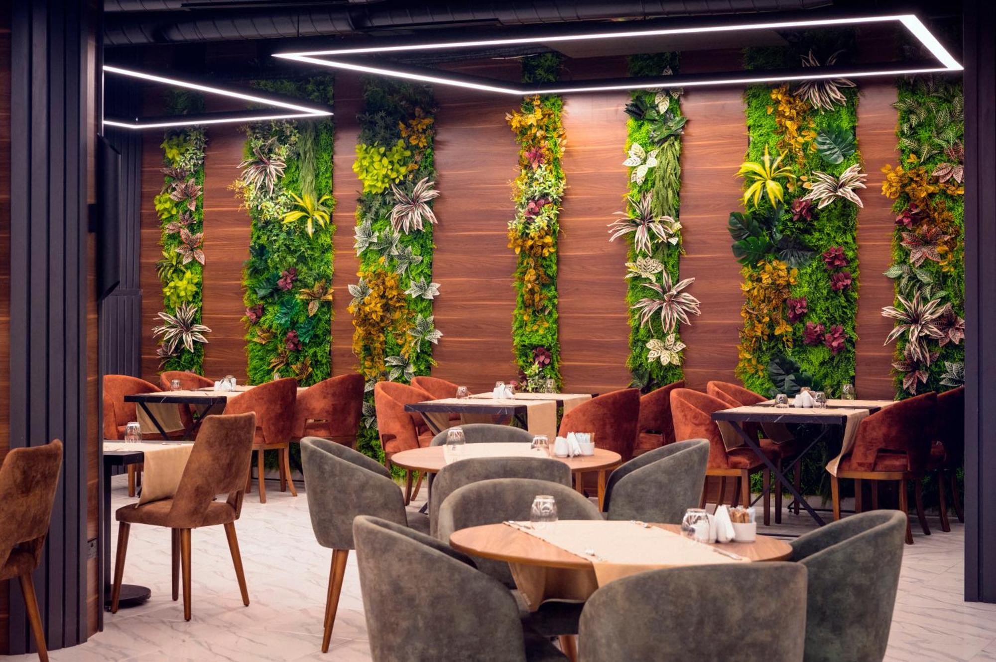Novel Centre Point Hotel ファマグスタ エクステリア 写真